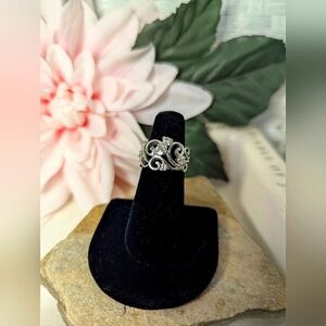 Lia Sophia Ring Silver Rhodium Cubic Zirconia Stones CZ 1.9 ct tw Size 6 NWOT